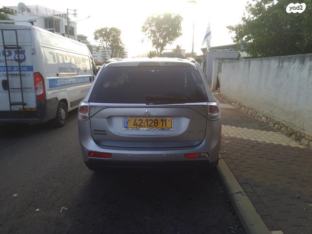 מודעת רכב מיצובישי אאוטלנדר