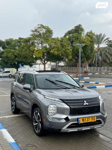 מודעת רכב מיצובישי אאוטלנדר 2