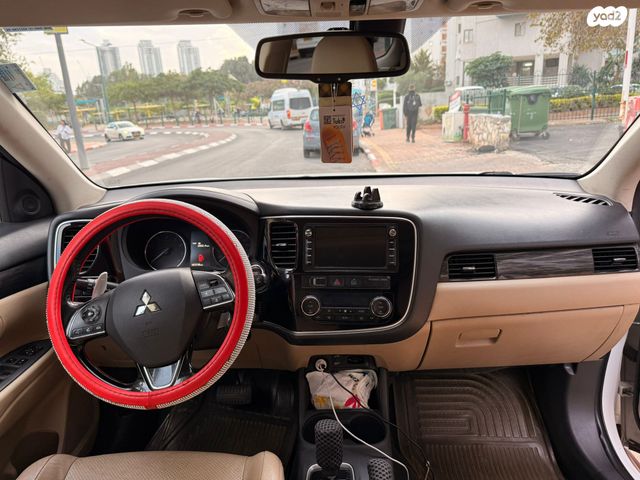 מודעת רכב מיצובישי אאוטלנדר