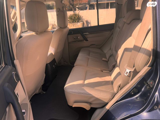 מיצובישי פג'רו