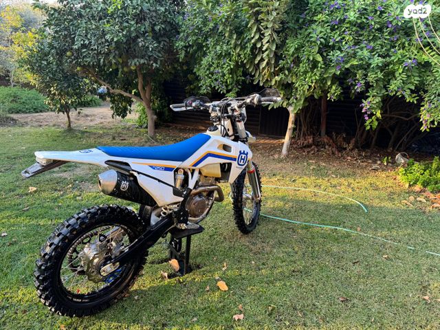 מודעת רכב הוסקוורנה FE250