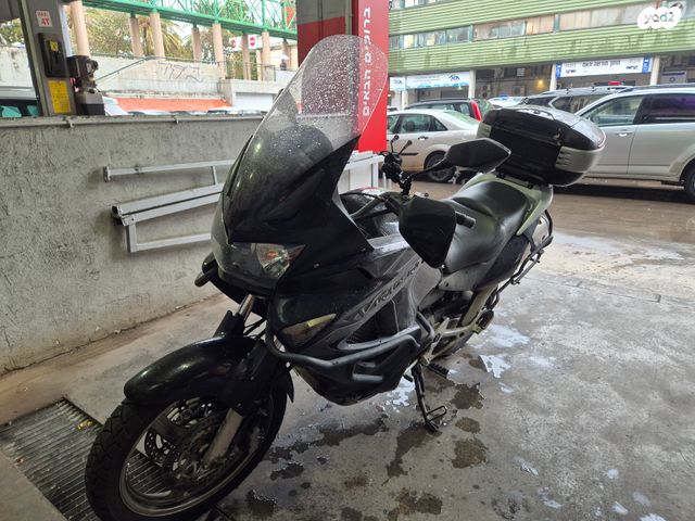 מודעת רכב הונדה ואראדרו 1000