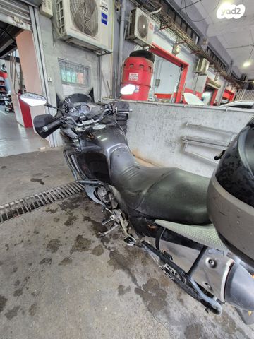 הונדה ואראדרו 1000