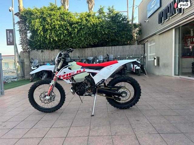 מודעת רכב KTM Enduro EXC 200