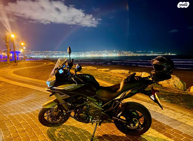 קאוואסאקי Versys 650