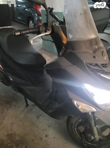 סאן יאנג ג'וי רייד 200