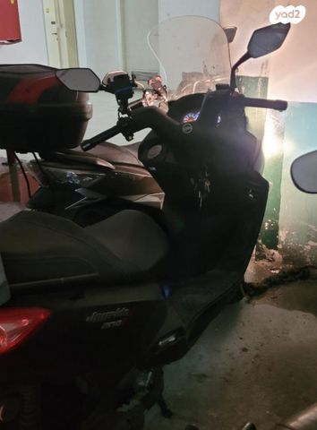 סאן יאנג ג'וי רייד 200