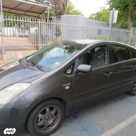 feedItemObj.data.row_1