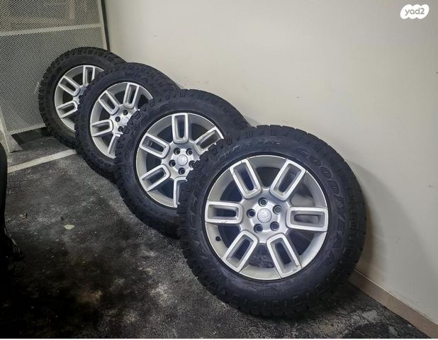 feedItemObj.data.row_1