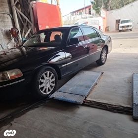 feedItemObj.data.row_1