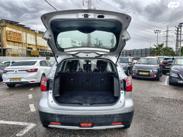 סוזוקי קרוסאובר