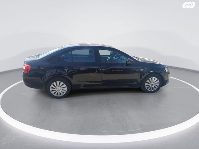 סקודה אוקטביה 