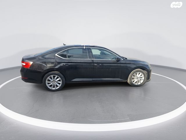 סקודה סופרב