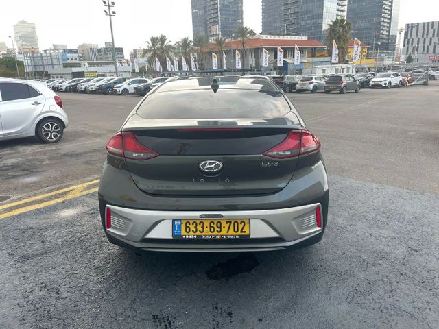 יונדאי איוניק