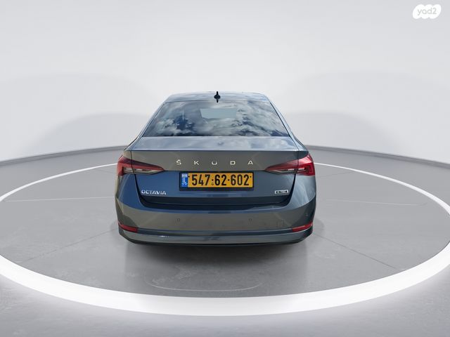 סקודה אוקטביה 