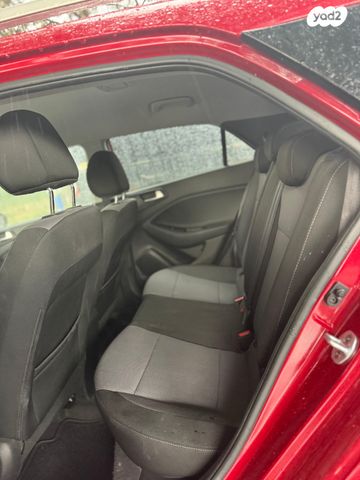 יונדאי I20 קרוס