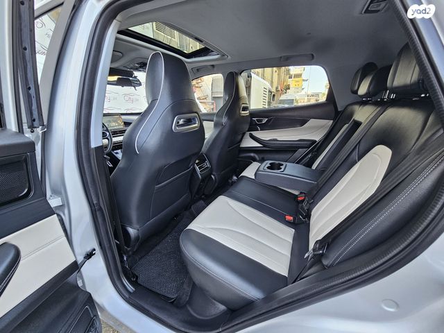 צ׳רי טיאגו 4 פרו