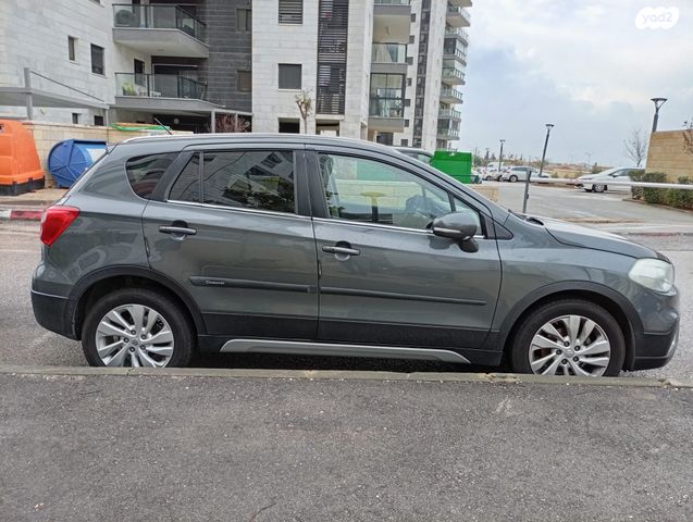 סוזוקי קרוסאובר