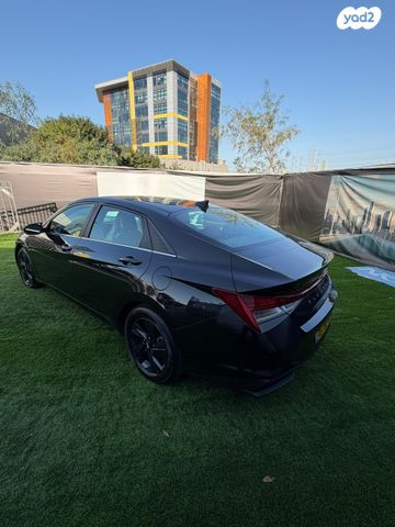 יונדאי אלנטרה