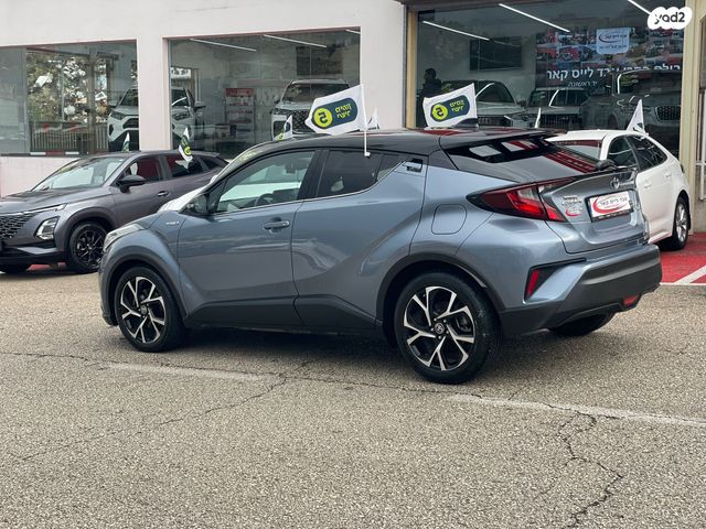 טויוטה C-HR