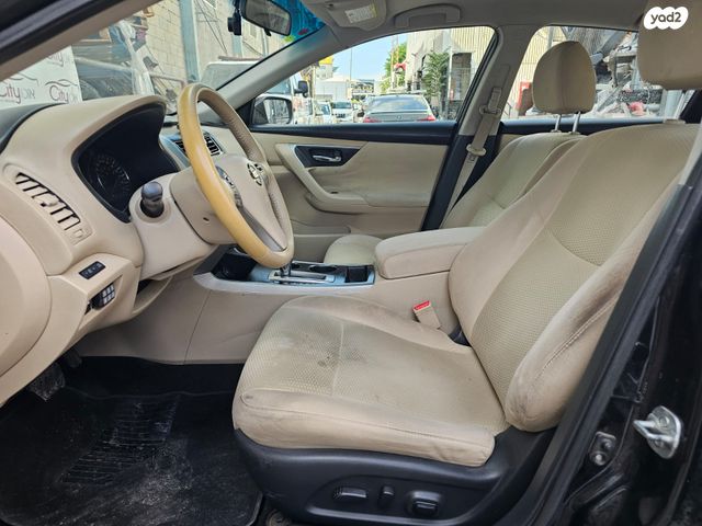 ניסאן אלטימה