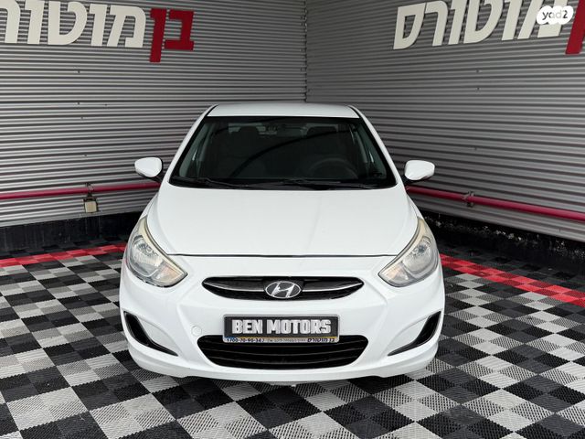 יונדאי אקסנט i25