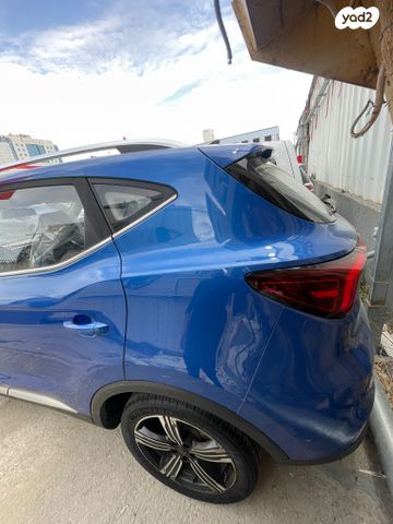 מודעת רכב אם ג'י ZS 2