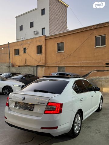 סקודה אוקטביה