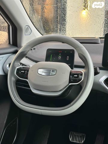 מודעת רכב ג׳ילי Geometry C 1