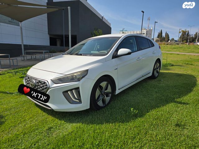 יונדאי איוניק