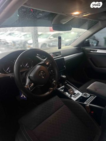 סקודה סופרב