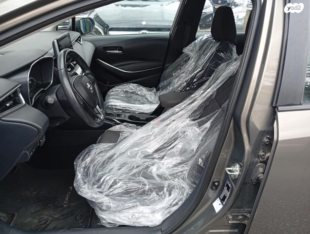 טויוטה קורולה