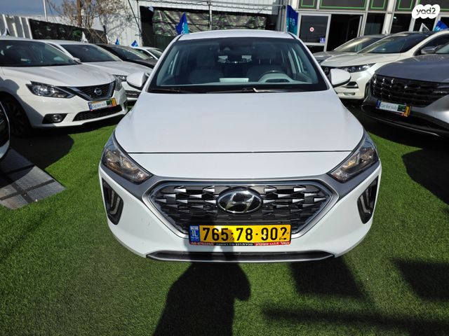 יונדאי איוניק