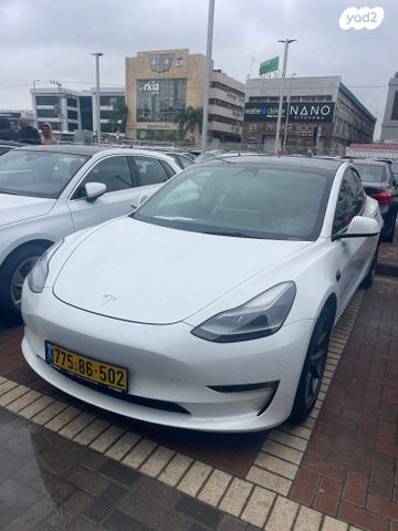 מודעת רכב טסלה מודל 3