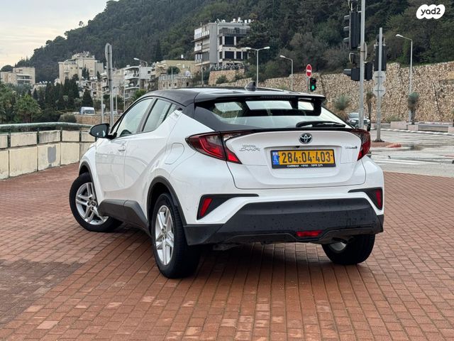 טויוטה C-HR