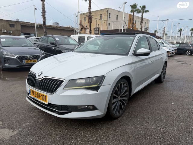 מודעת רכב סקודה סופרב