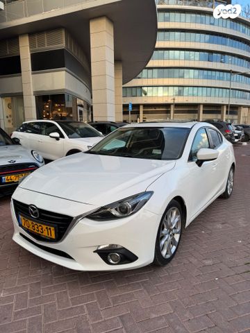 מודעת רכב מאזדה 3