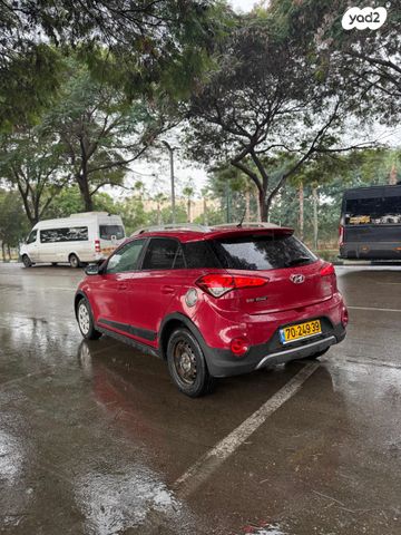 יונדאי I20 קרוס