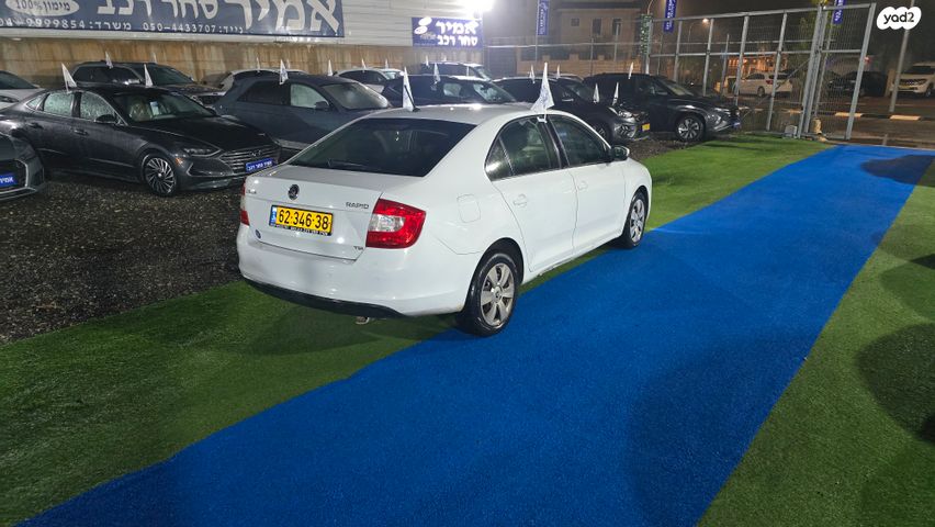 סקודה ראפיד