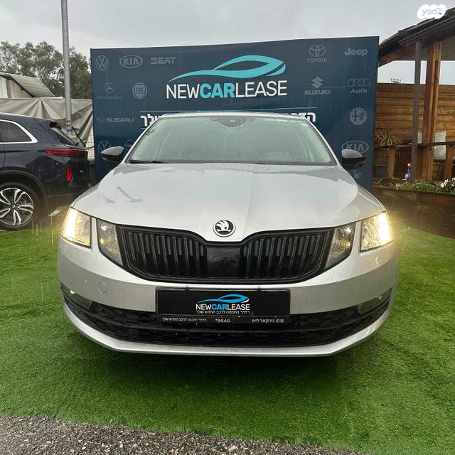 סקודה אוקטביה