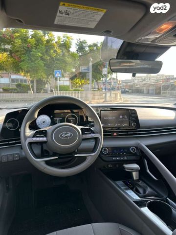 יונדאי אלנטרה