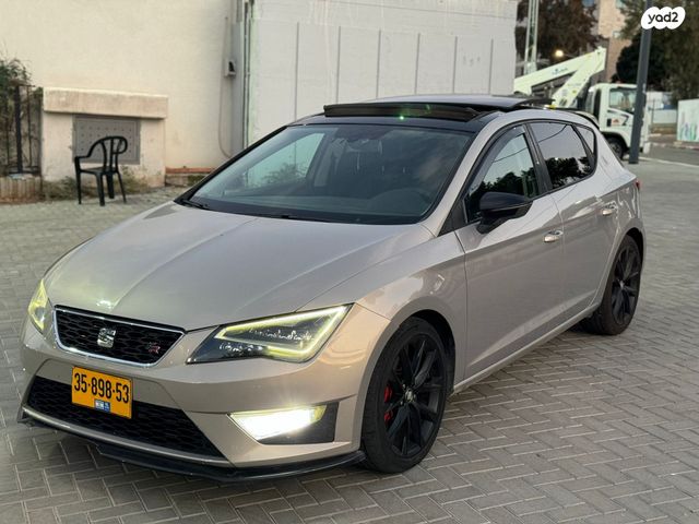 מודעת רכב סיאט לאון