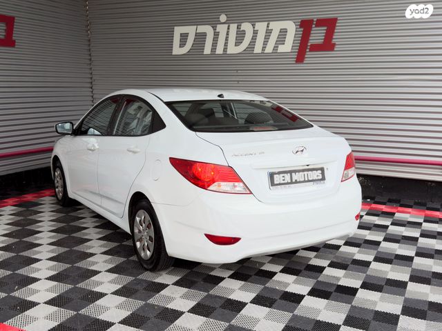 יונדאי אקסנט i25