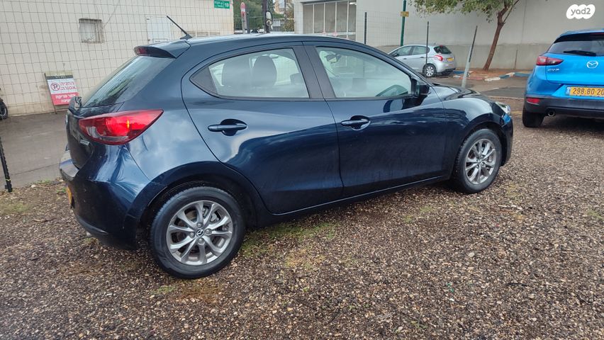 מודעת רכב מאזדה 2 1