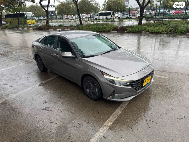 יונדאי אלנטרה