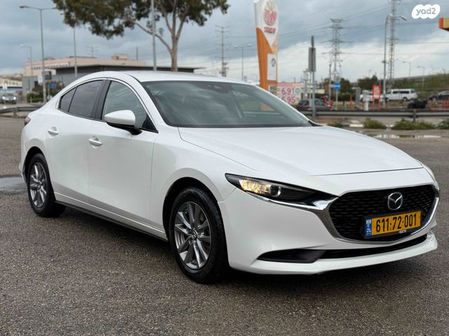 מאזדה 3