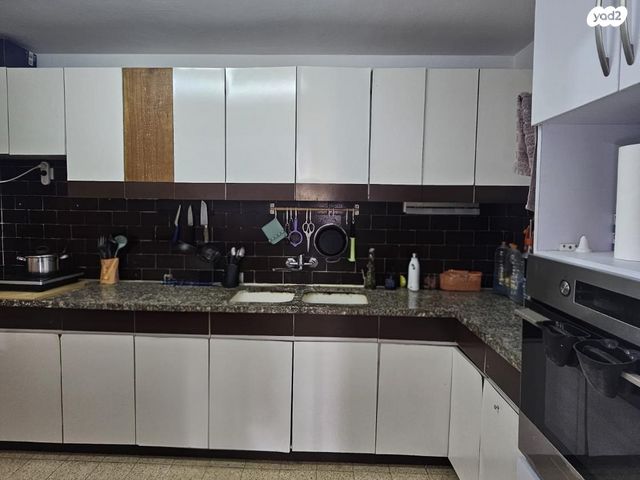 דירה, בורוכוב 16, רמת ורבר, פתח תקווה