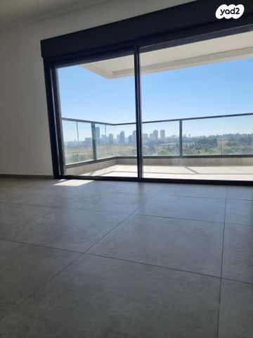 דירה, בית גוברין 7, מורשה, רמת השרון