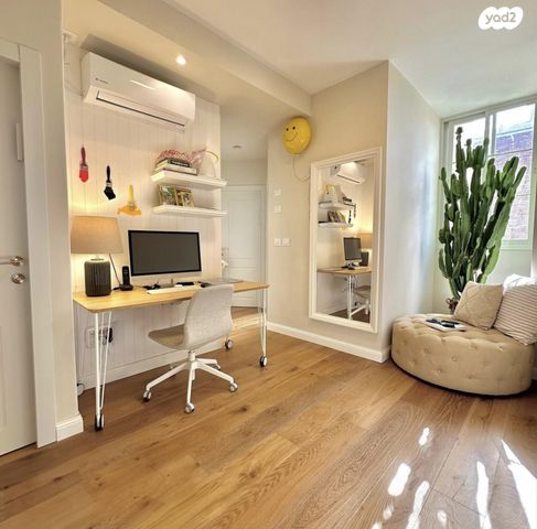 גג/ פנטהאוז, בני בנימין 26, הרצליה הירוקה, נווה עובד, הרצליה