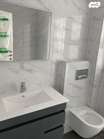 דירה, אריאל שרון 1, נווה שרון / שער העיר, נתיבות